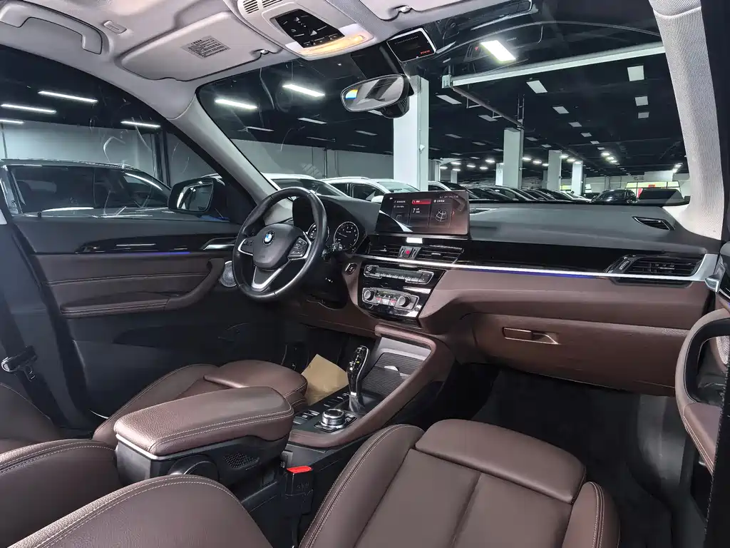 BMW X1 2022 — фото 16