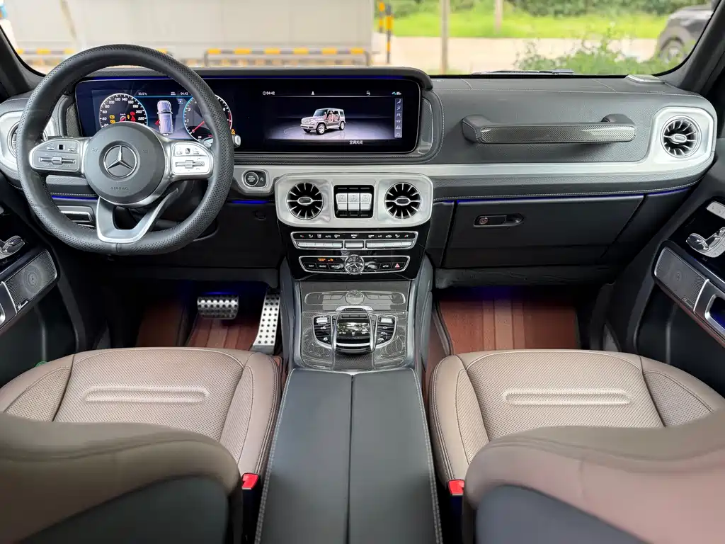 Mercedes-Benz G-Class 2021 — фото 10