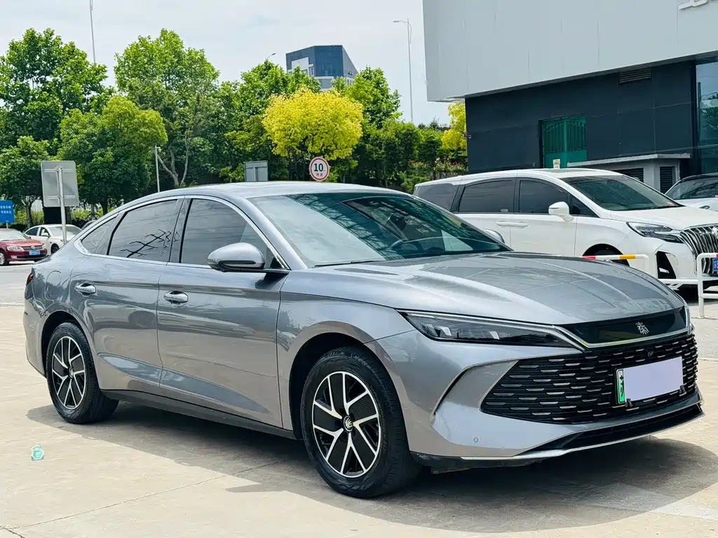 BYD Qin L 2025 — фото 3