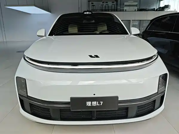 Li Auto L7 2024