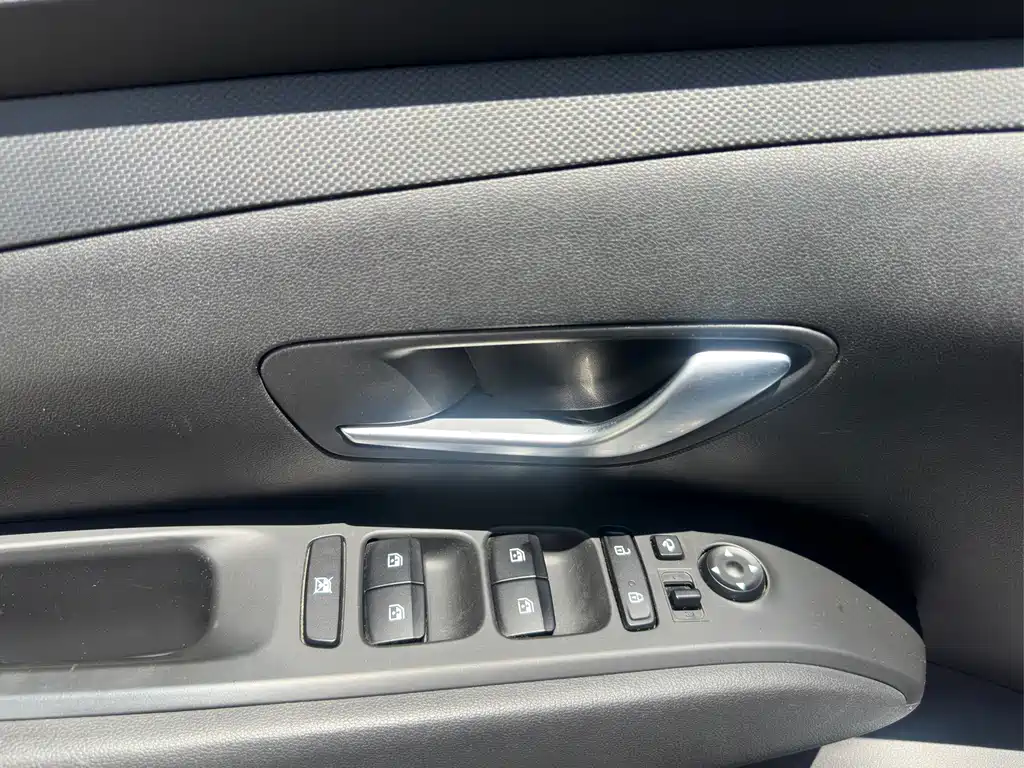 Hyundai Tucson 2022 — фото 19