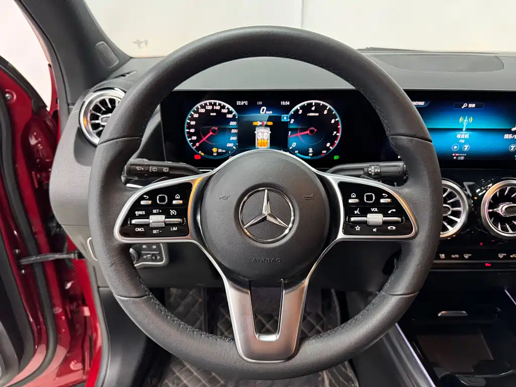 Mercedes-Benz GLA 2022 — фото 12