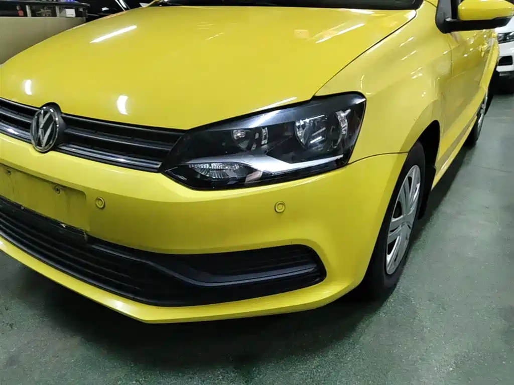 Volkswagen Polo 2016 — фото 24