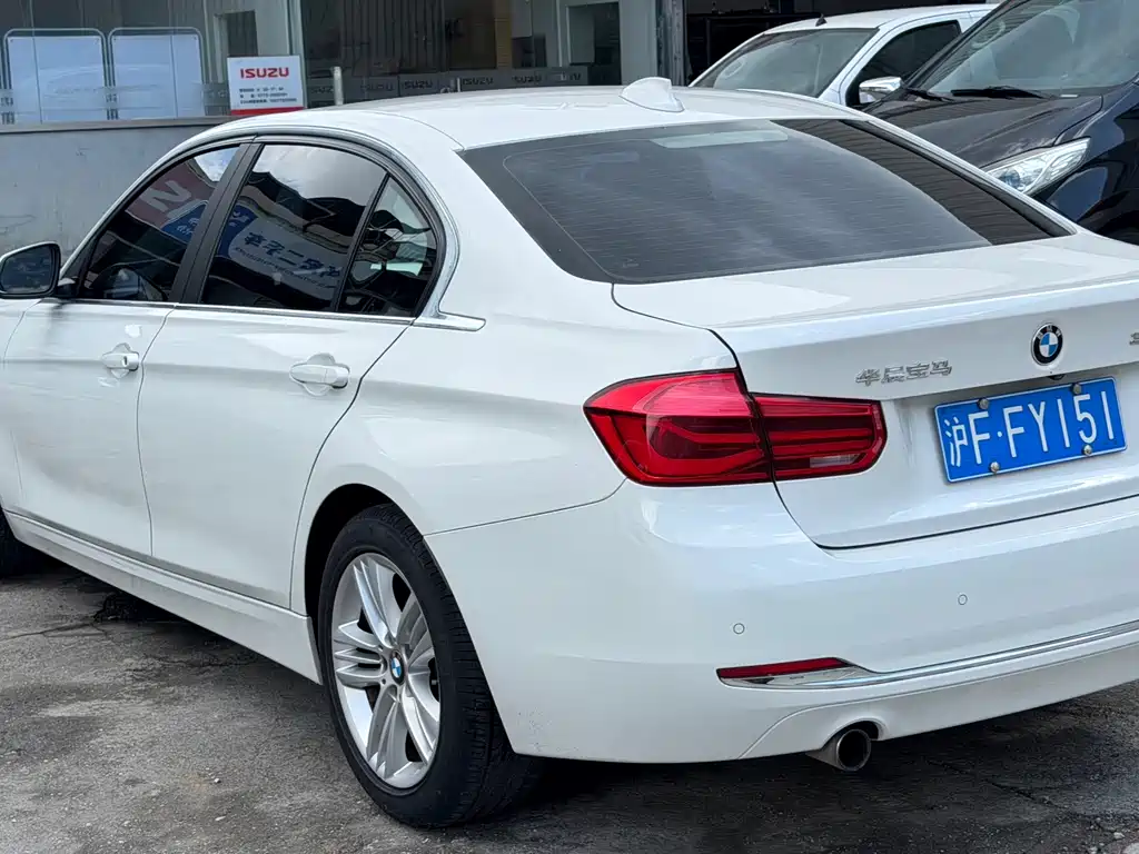 BMW 3 Series 2016