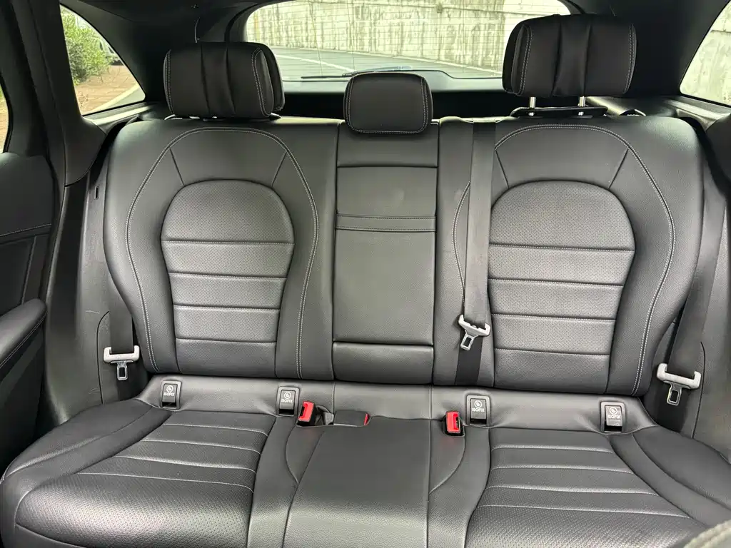 Mercedes-Benz GLC 2019 — фото 15