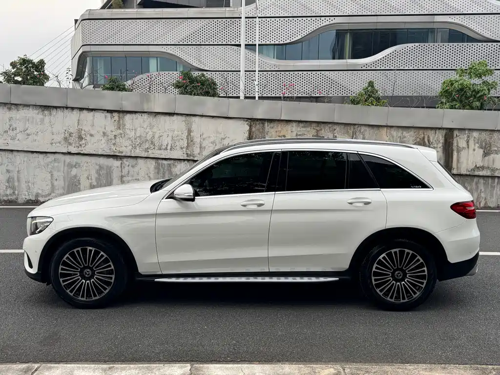 Mercedes-Benz GLC 2019 — фото 4