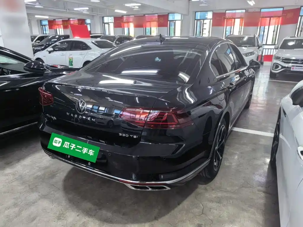 Volkswagen Magotan 2024