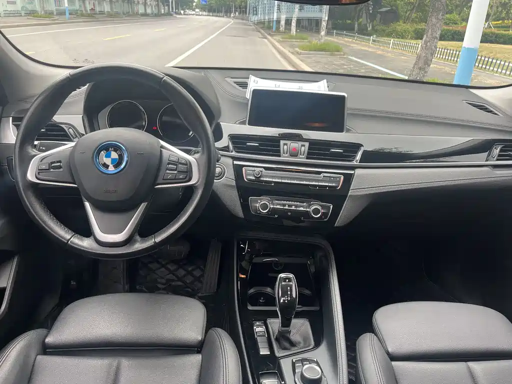 BMW X2 2019 — фото 9
