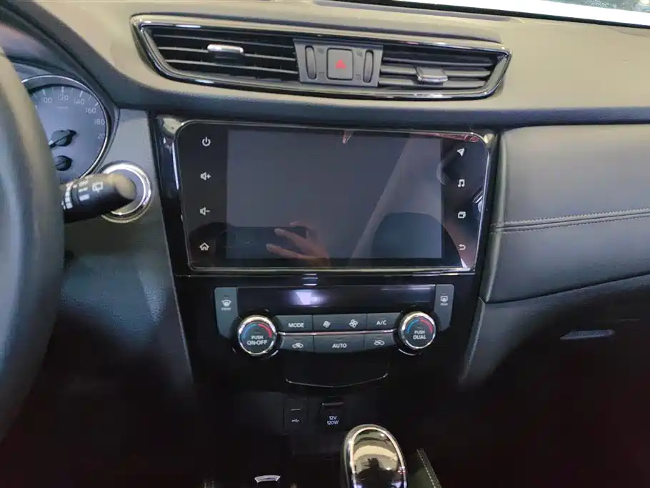 Nissan X-Trail 2020 — фото 13