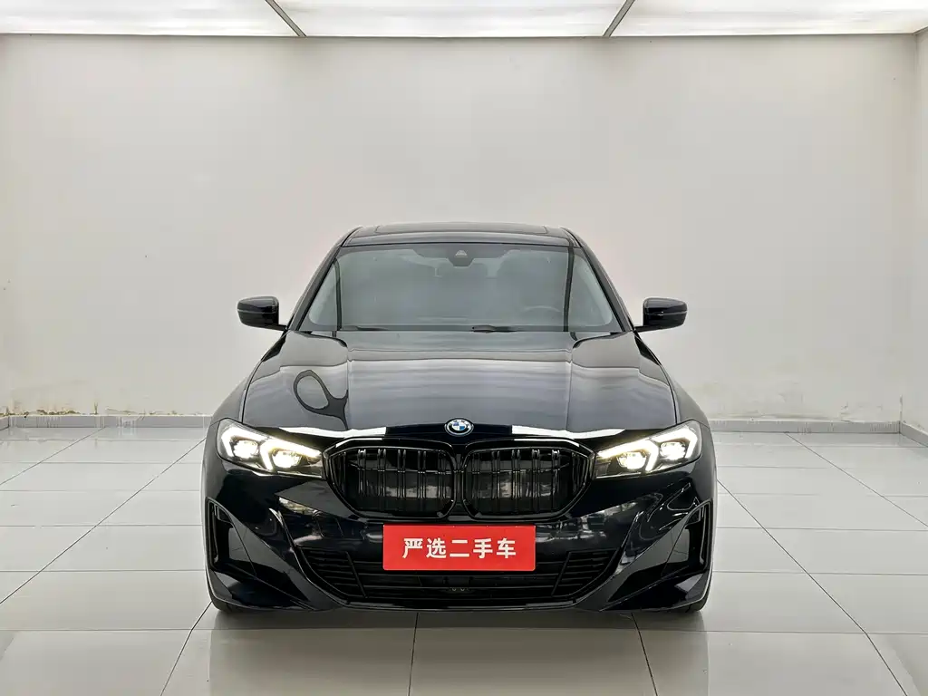 BMW i3 2025