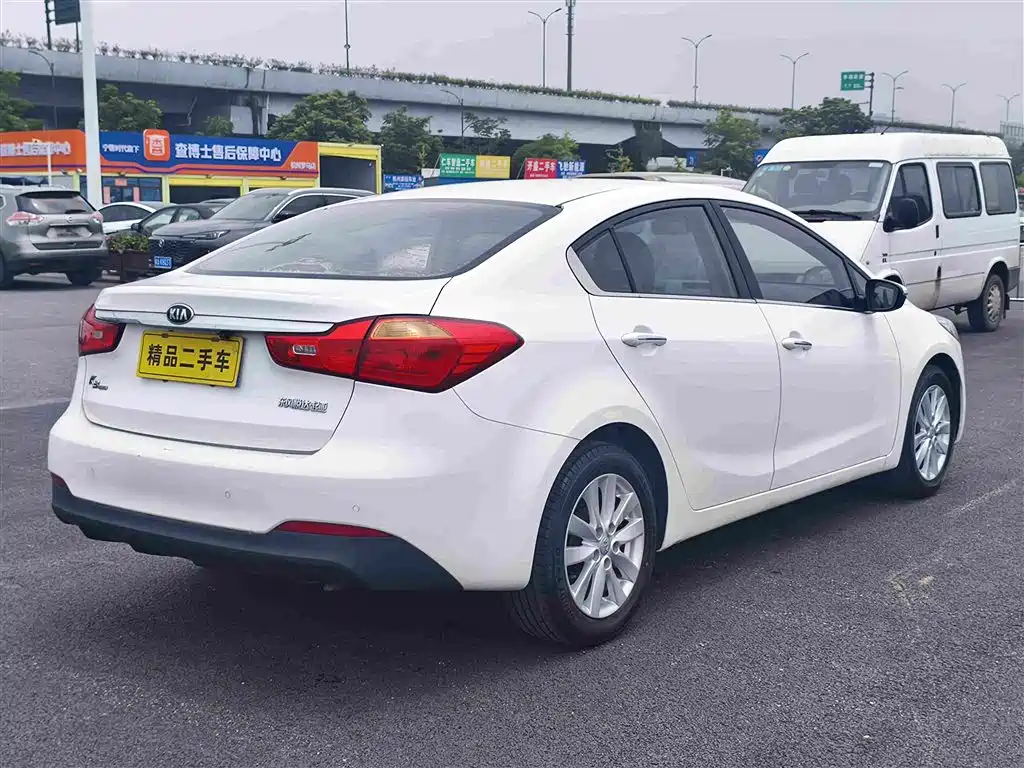 Kia K3 2016