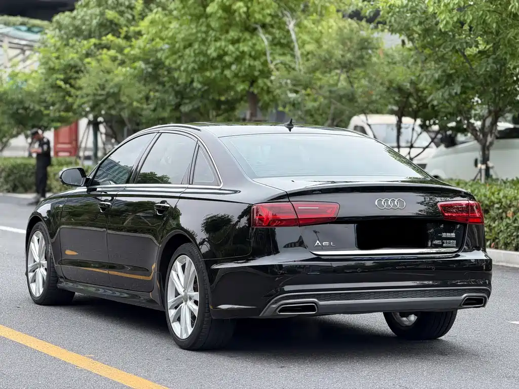 Audi A6L 2018 — фото 14