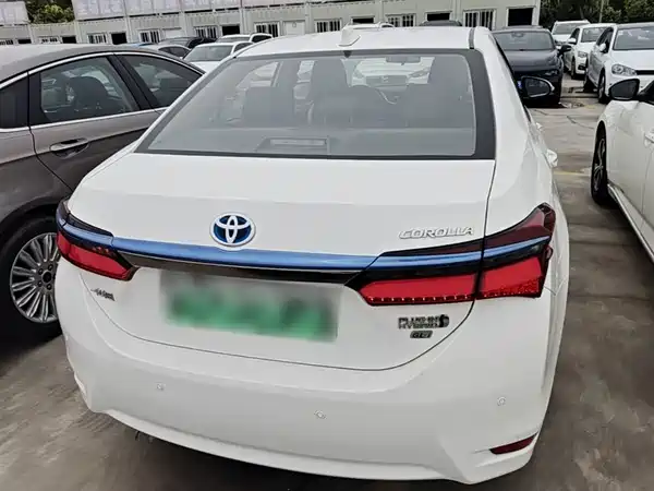 Toyota Corolla Dual Engine E+ 2019