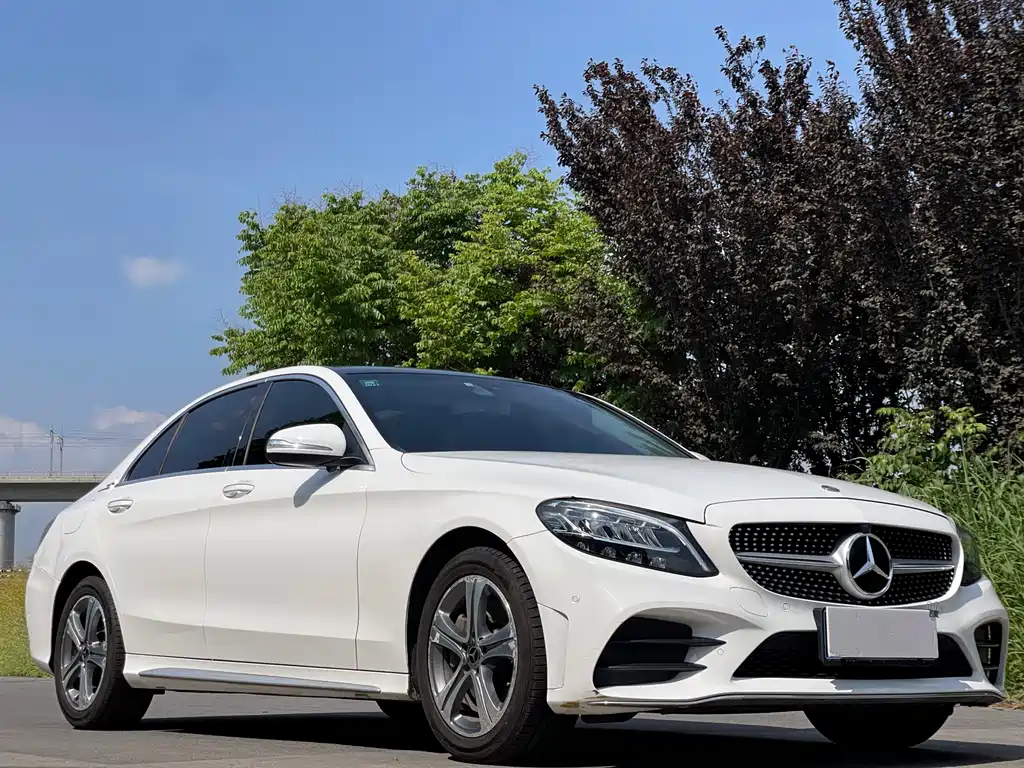 Mercedes-Benz C-Class 2019 — фото 3