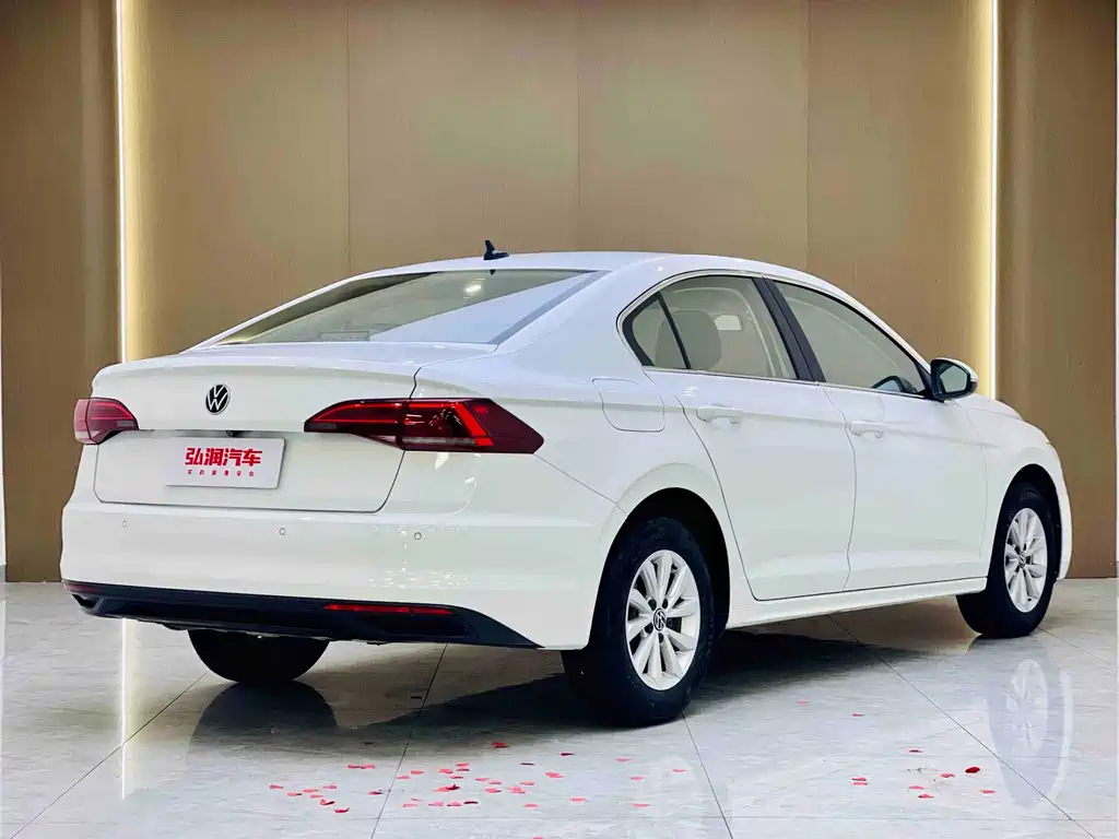 Volkswagen Bora 2023