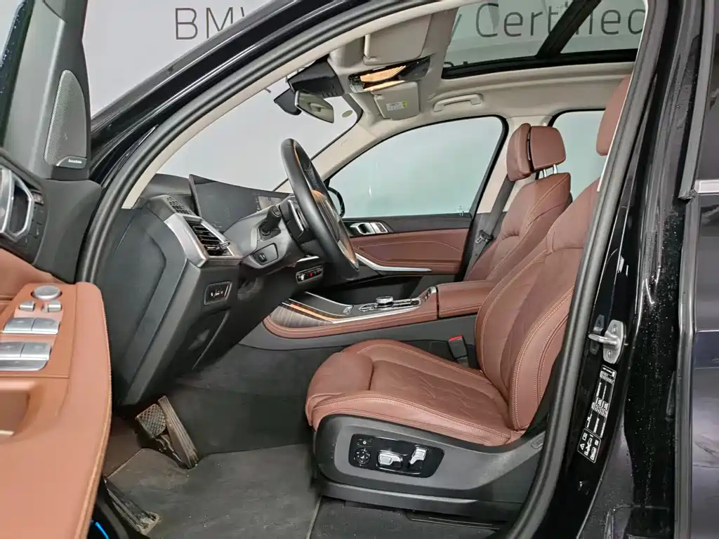 BMW X7 2025 — фото 15