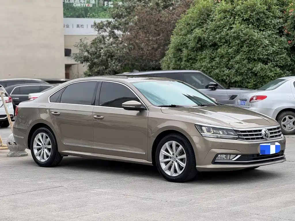 Volkswagen Passat 2017 — фото 3