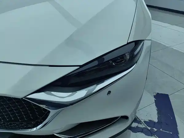 Mazda CX-4 2023