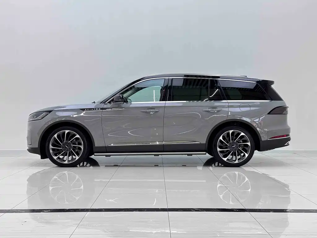 Lincoln Aviator 2024