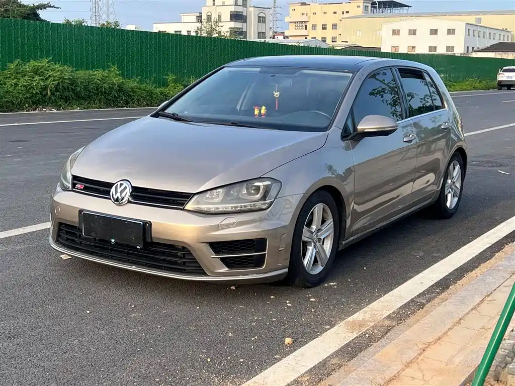 Volkswagen Golf 2014