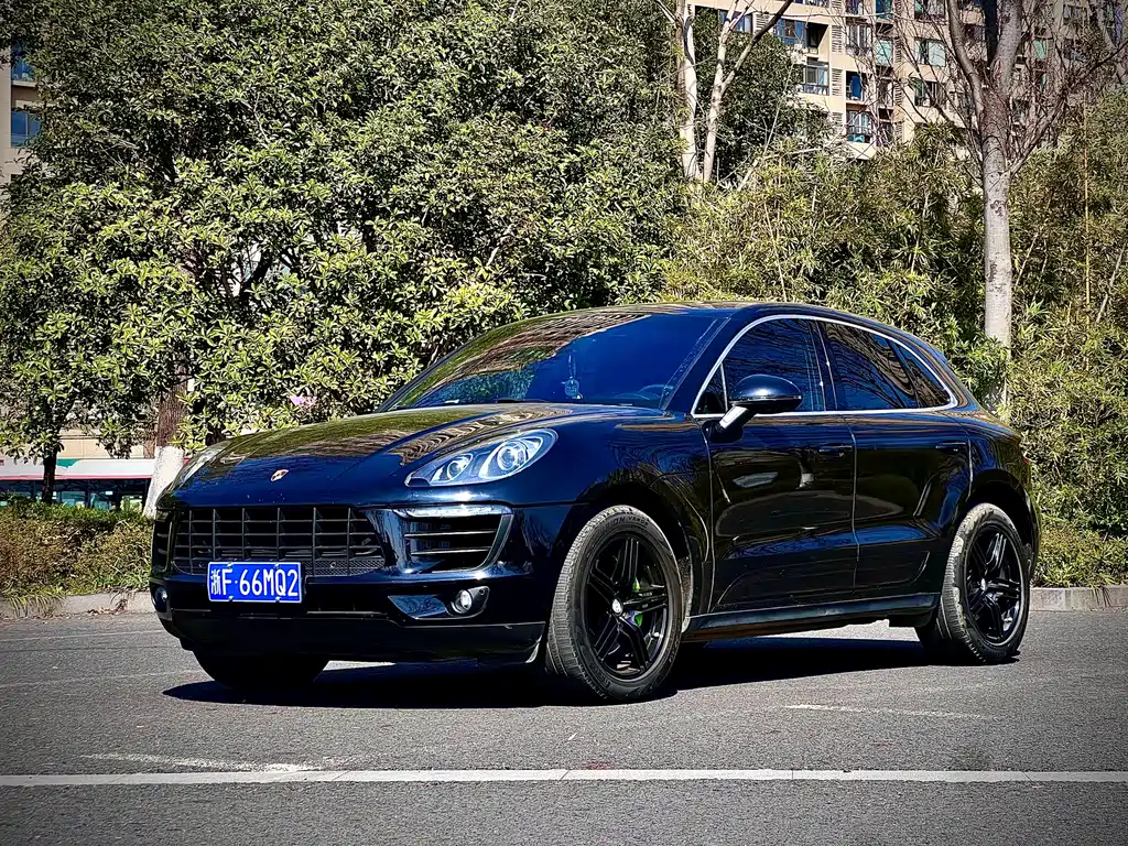 Porsche Macan 2016 — фото 1