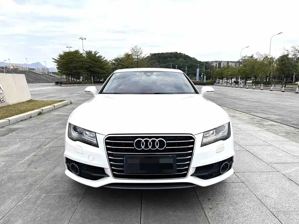Audi A7 2012 — фото 2