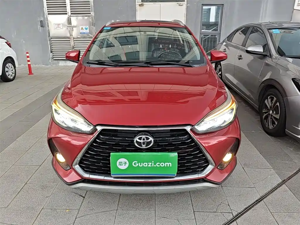 Toyota Yaris L 2019 — фото 3