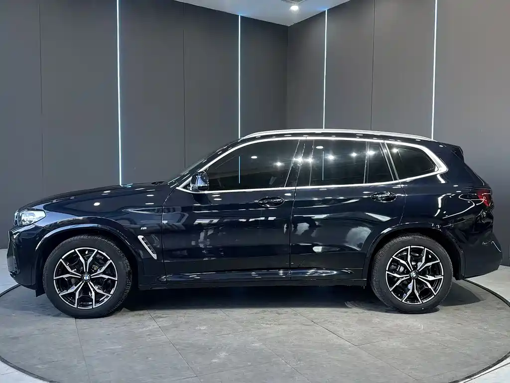 BMW X3 2022 — фото 4