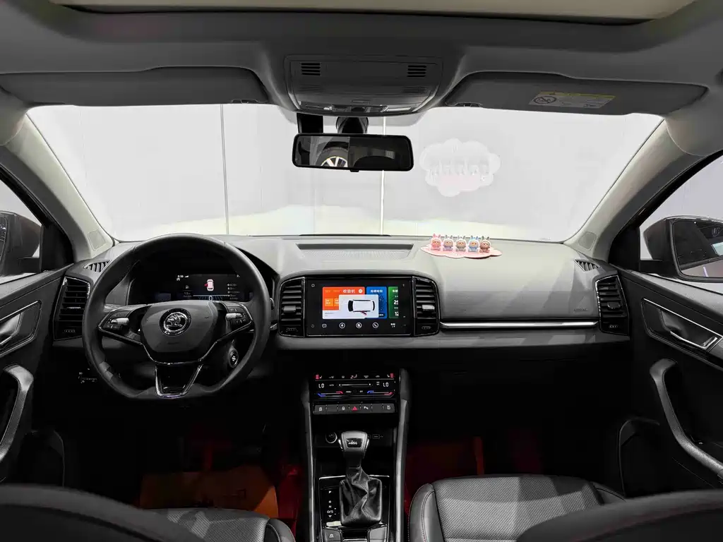 Skoda Karoq 2023 — фото 13
