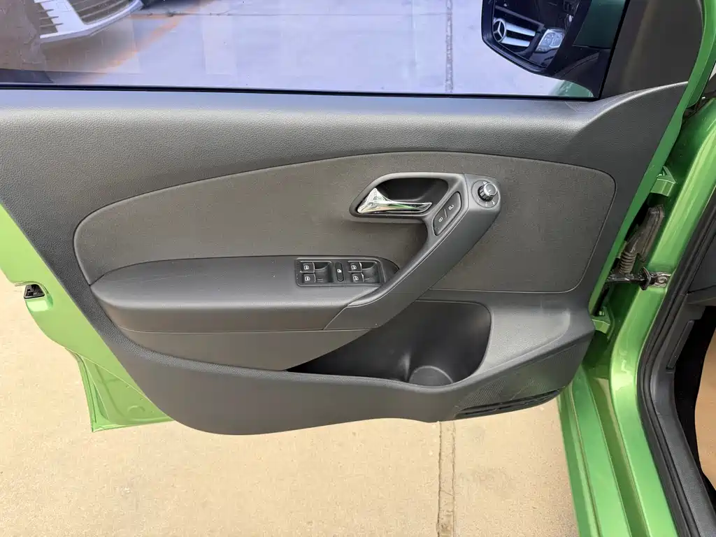 Volkswagen Polo 2013