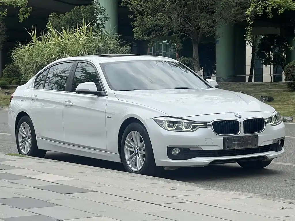 BMW 3 Series 2016 — фото 6