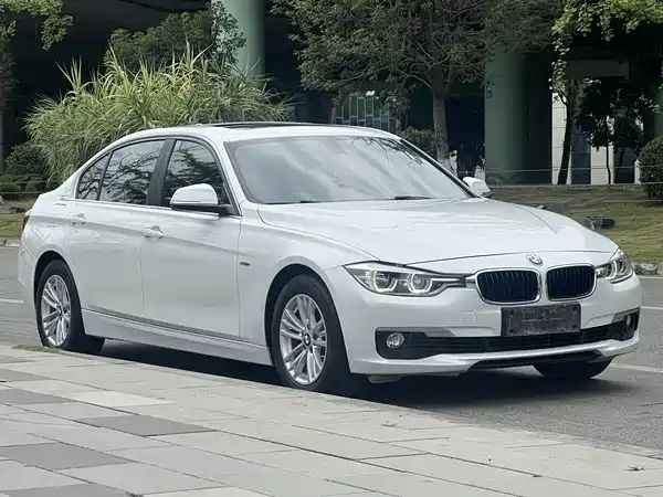 BMW 3 Series 2016
