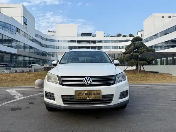 Volkswagen Tiguan 2012
