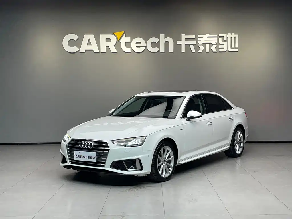 Audi A4L 2019 — фото 1