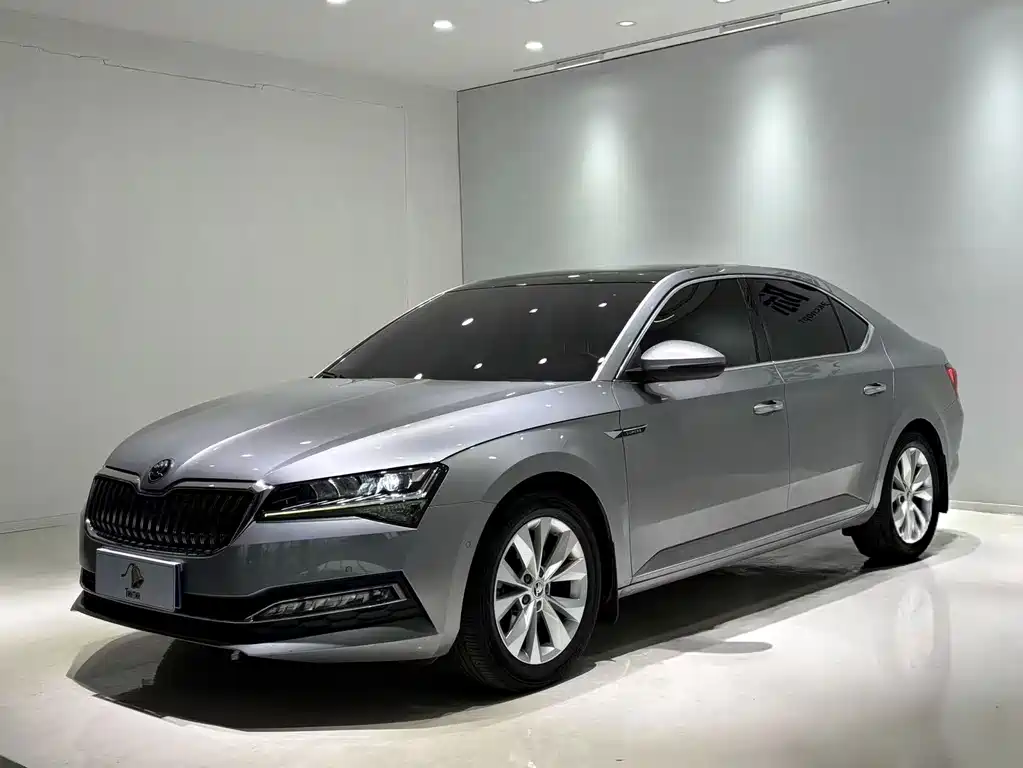 Skoda Superb 2022