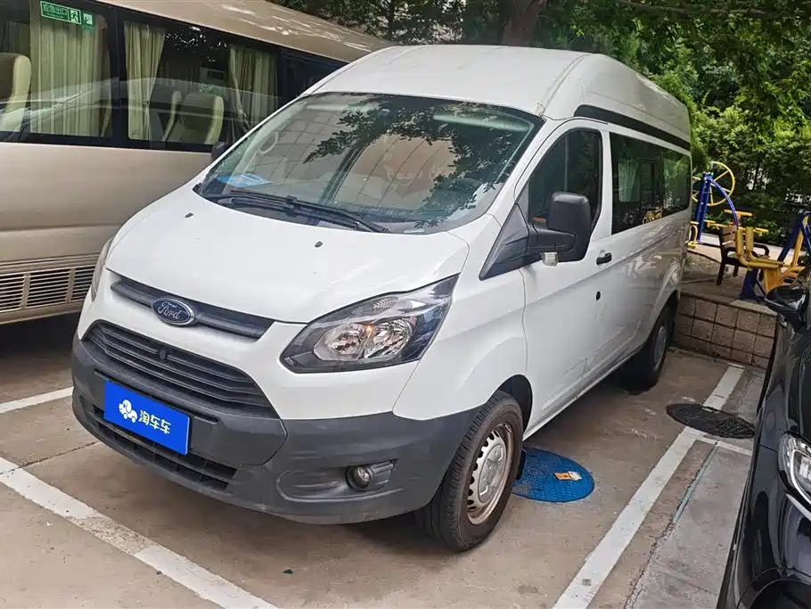 Ford Transit 2021