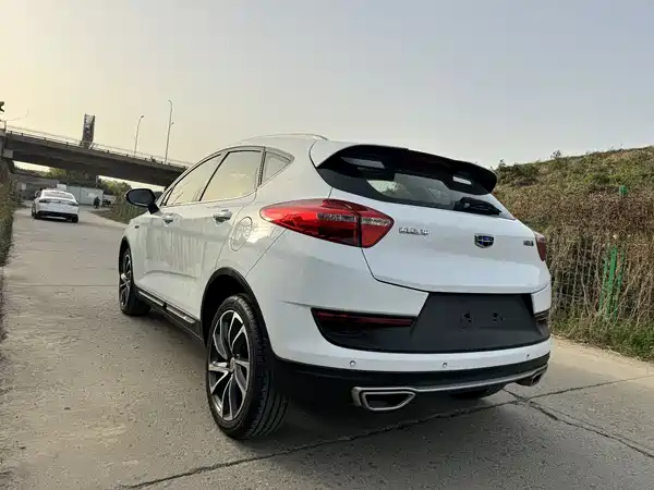 Geely Emgrand GS 2018