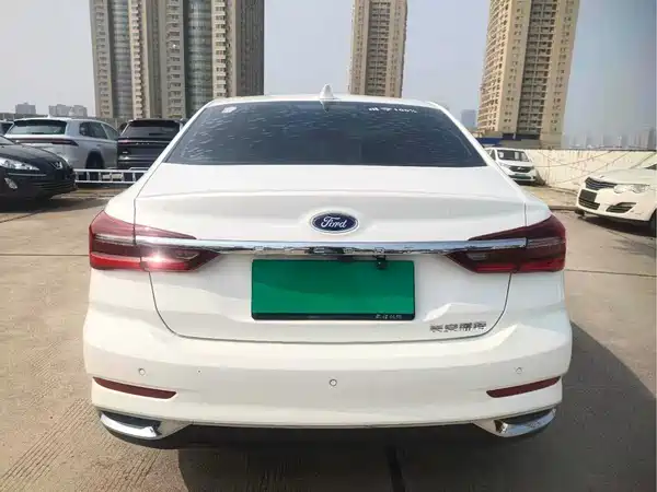 Ford Escort 2022