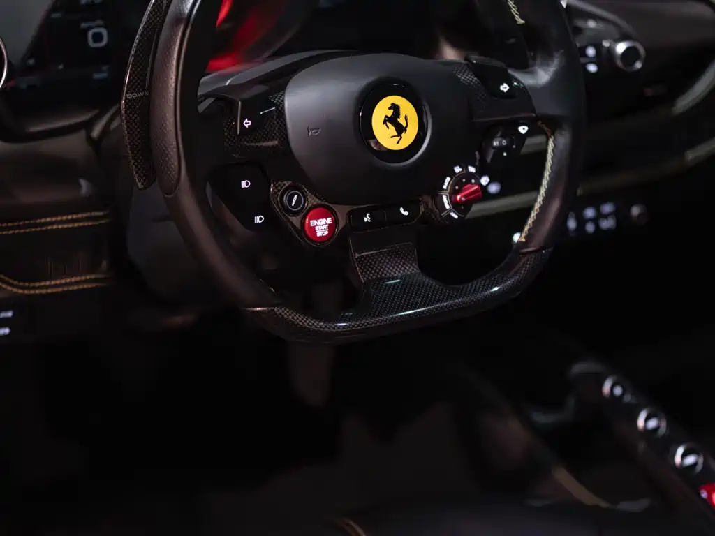 Ferrari F8 2021 — фото 7