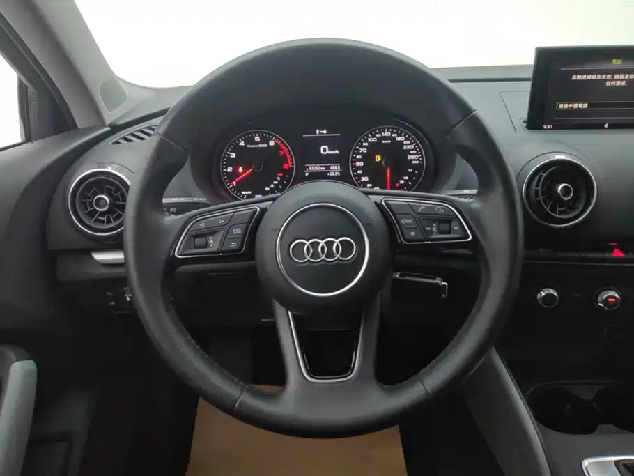 Audi A3 2019 — фото 15