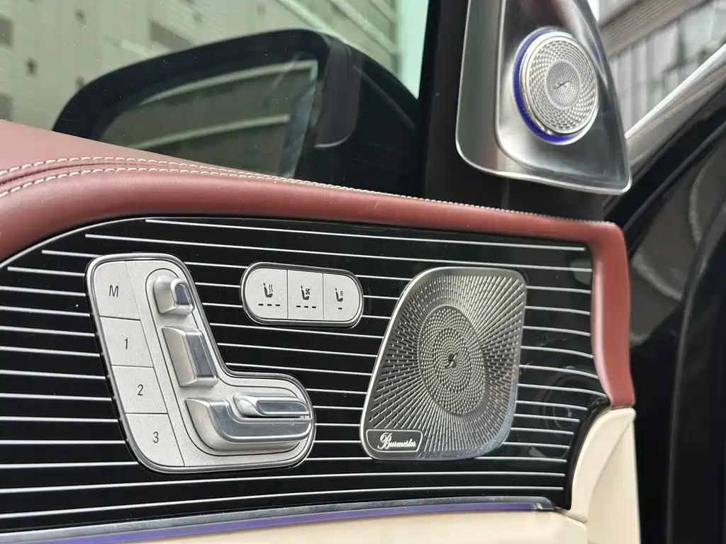 Mercedes-Benz GLS 2022 — фото 19