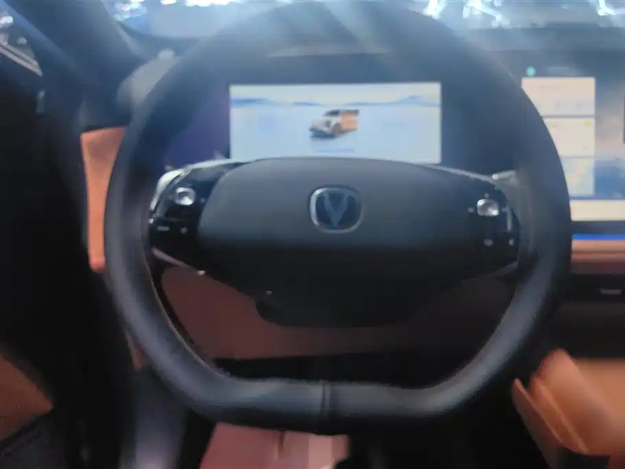 Changan CS75 PLUS 2025 — фото 15