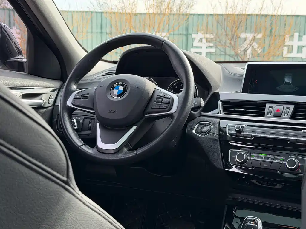 BMW X2 2019 — фото 17