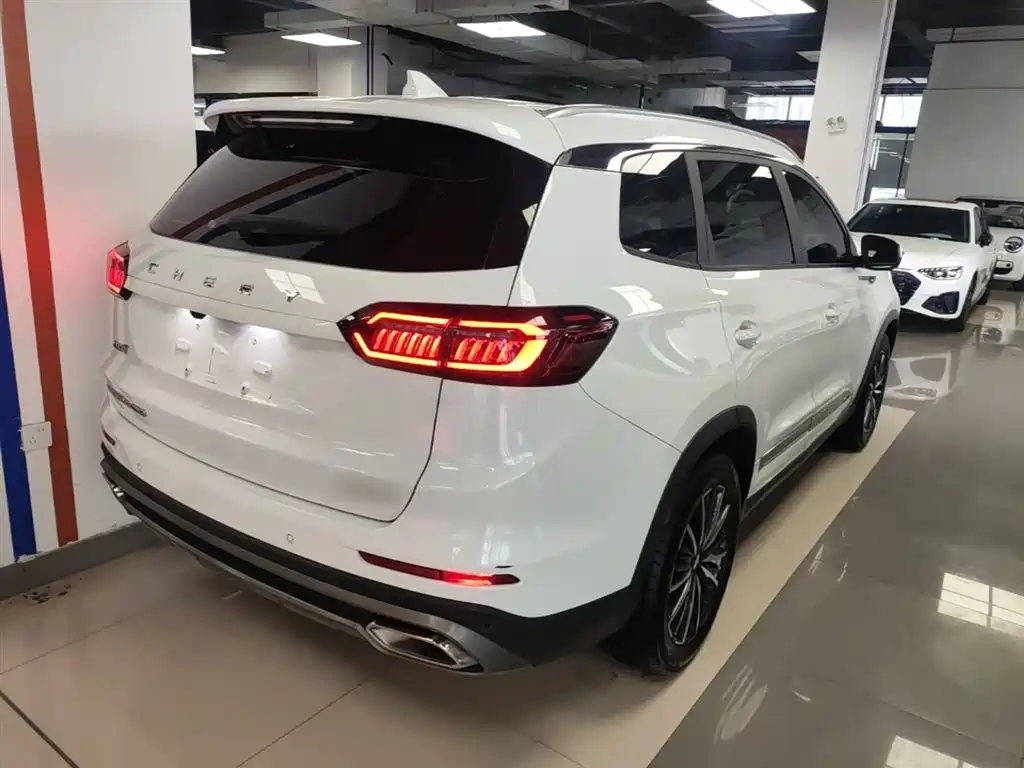 Chery Tiggo 8 PLUS 2021 — фото 7