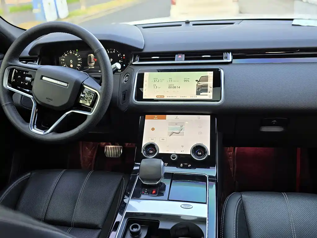 Land Rover Velar 2022 — фото 11