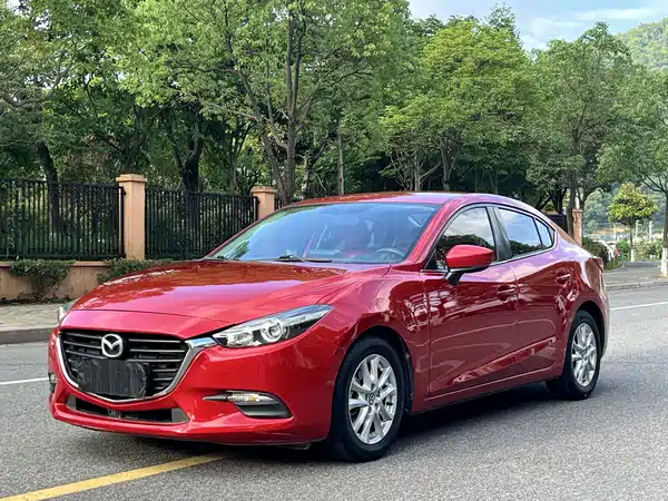 Mazda 3 Axela 2018