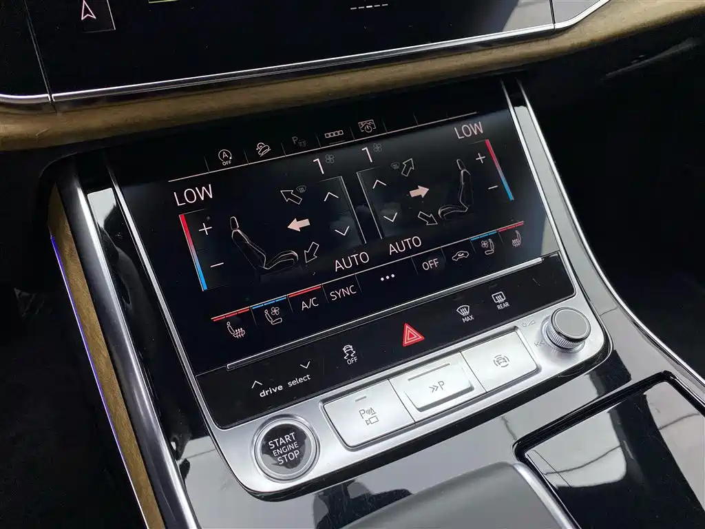 Audi Q7 2022 — фото 19