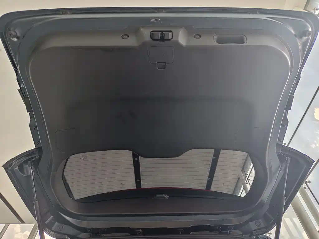 GAC Motor Trumpchi M6 2021 — фото 17