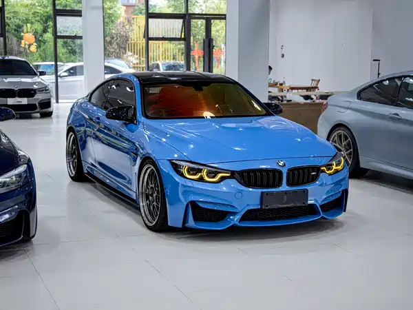 BMW M4 2019