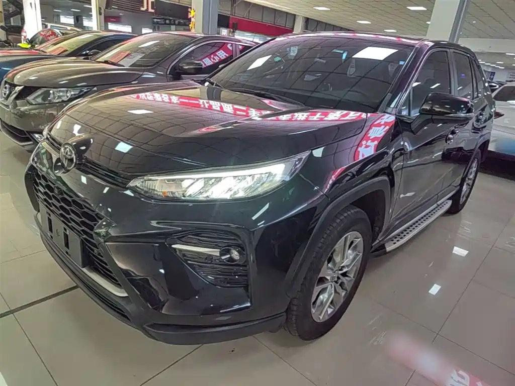 Toyota Wildlander 2022 — фото 1